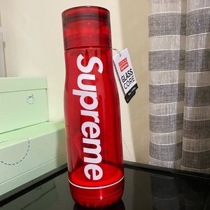 NWT Supreme Zoku Glass Core 16oz. Bottle authentic